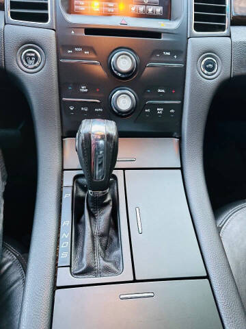 2014 Ford Taurus Limited