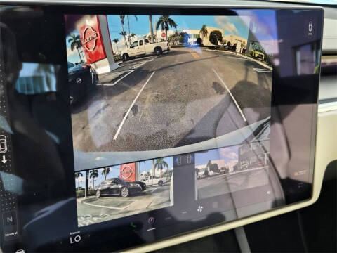 2022 Tesla Model S Plaid