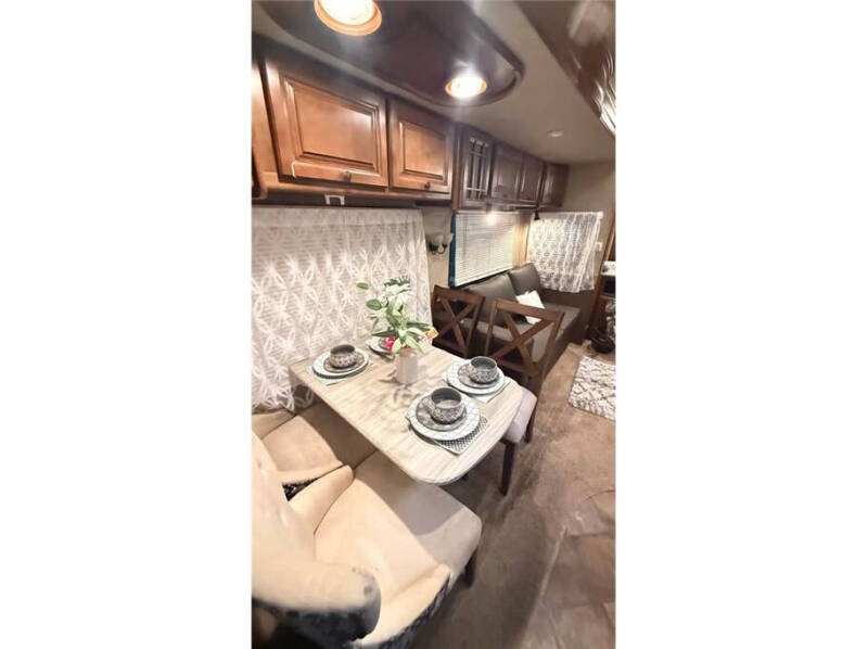 2013 Heartland Bighorn