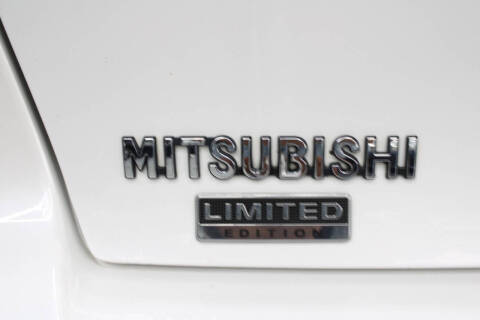 2017 Mitsubishi Lancer LE