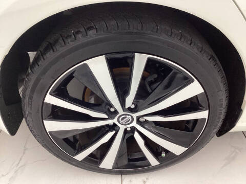 2019 Nissan Altima 2.5 SR