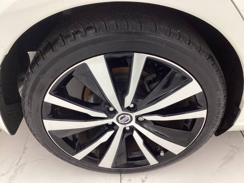 2019 Nissan Altima 2.5 SR