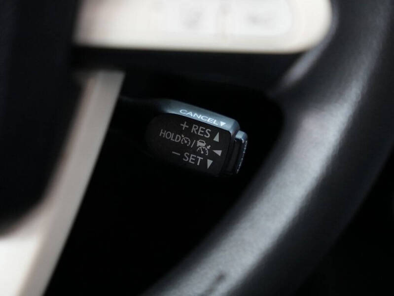 2018 Toyota Prius Two