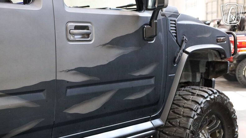 2003 HUMMER H2