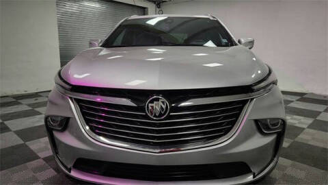 2022 Buick Enclave Essence