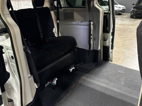 2011 Dodge Grand Caravan Crew