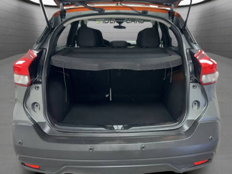 2020 Nissan Kicks SV