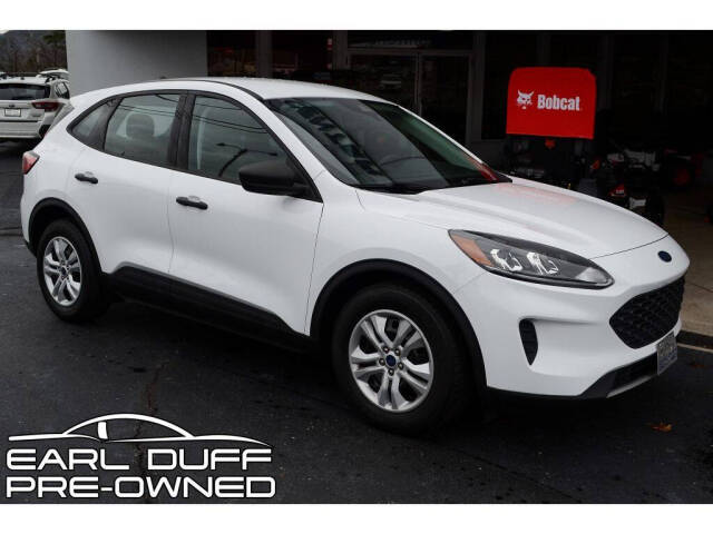 2022 Ford Escape for sale at EARL DUFF PRE-OWNED CENTER in Harriman, TN