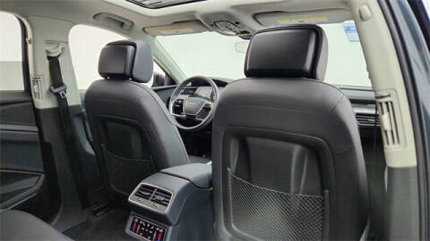 2024 Audi Q8 e-tron quattro Premium Plus