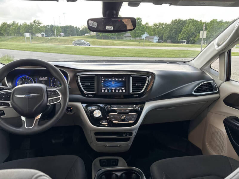 2018 Chrysler Pacifica Touring Plus
