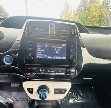 2018 Toyota Prius Two