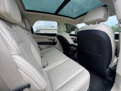 2018 Bentley Bentayga Onyx Edition