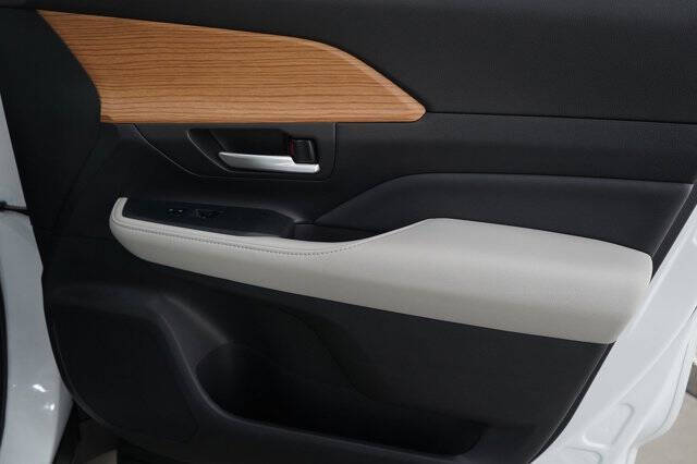 2025 Toyota Grand Highlander Platinum