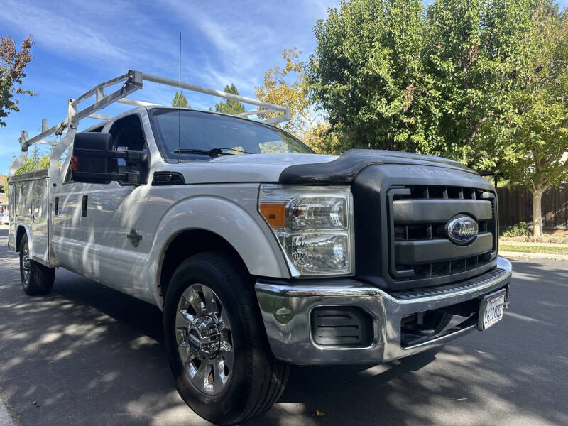 2012 Ford F-350 Super Duty XL