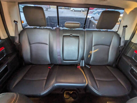 2015 RAM 1500 Laramie