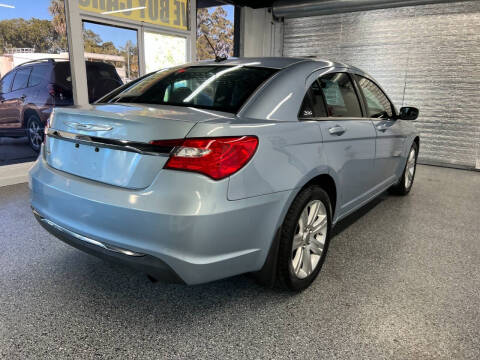 2012 Chrysler 200 Touring