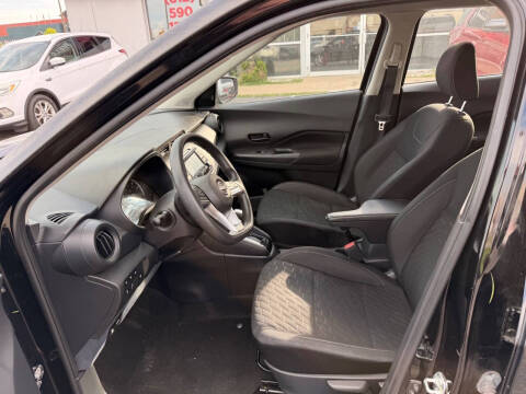 2022 Nissan Kicks S