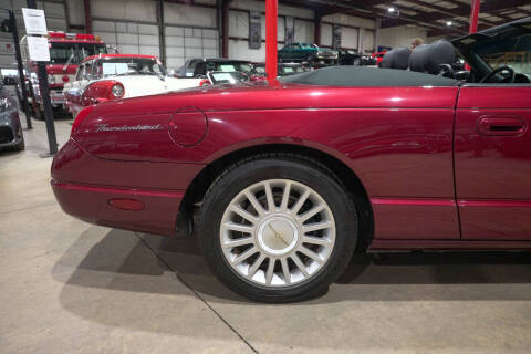 2004 Ford Thunderbird Deluxe