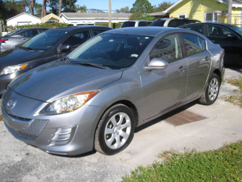 2013 Mazda MAZDA3 i SV