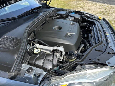 2016 Volvo XC60 T5 Drive-E Platinum