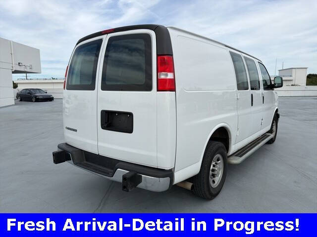 2024 Chevrolet Express 2500