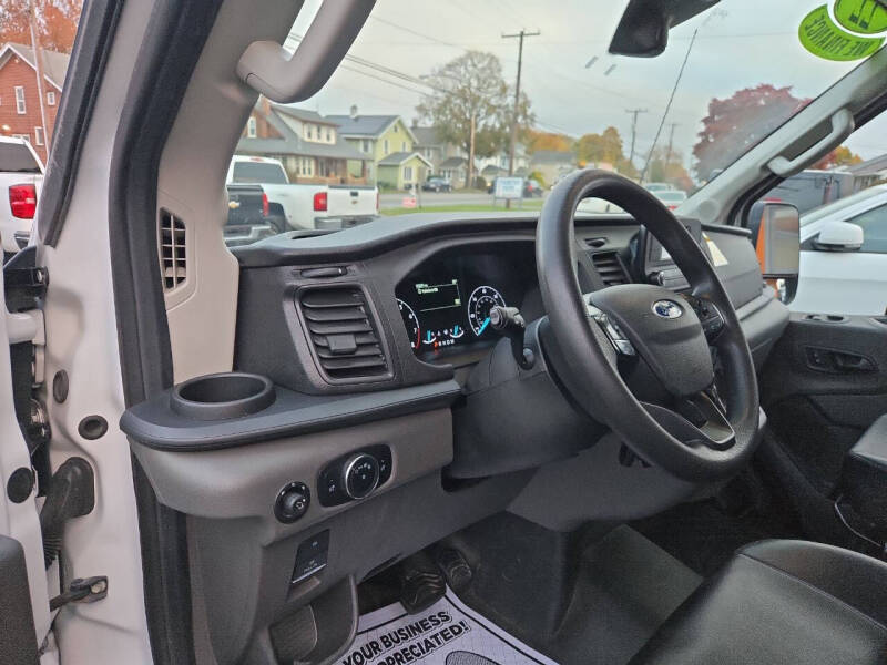 2022 Ford Transit 250