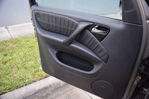 2005 Mercedes-Benz M-Class ML 350