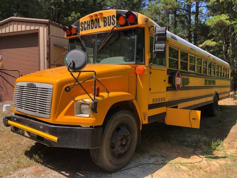 2005 Freightliner FS65 Chassis