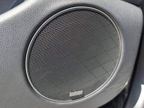 2022 Genesis GV70 2.5T Standard