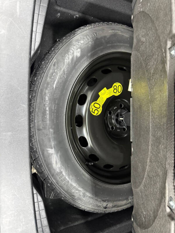 2019 Land Rover Range Rover Velar P380 R-Dynamic HSE