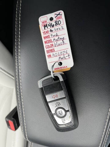 2022 Ford Mustang Mach-E Premium