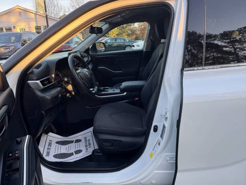 2020 Toyota Highlander L