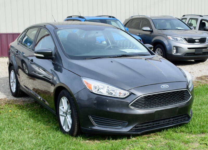 2015 Ford Focus for sale at PINNACLE ROAD AUTOMOTIVE LLC in Moraine OH