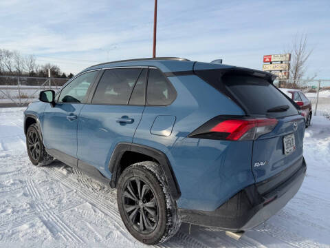 2022 Toyota RAV4 Hybrid SE
