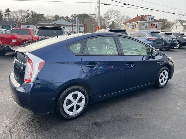 2014 Toyota Prius Two