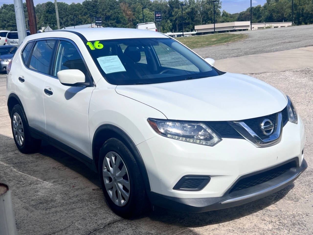 2016 Nissan Rogue for sale at AMAX AUTO in ATHENS, GA