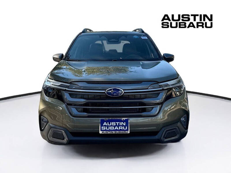 2025 Subaru Forester Limited Hybrid