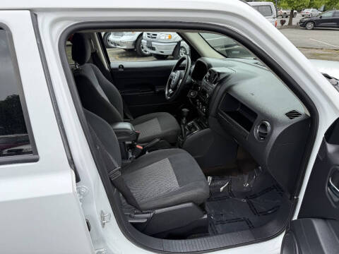 2017 Jeep Patriot Sport