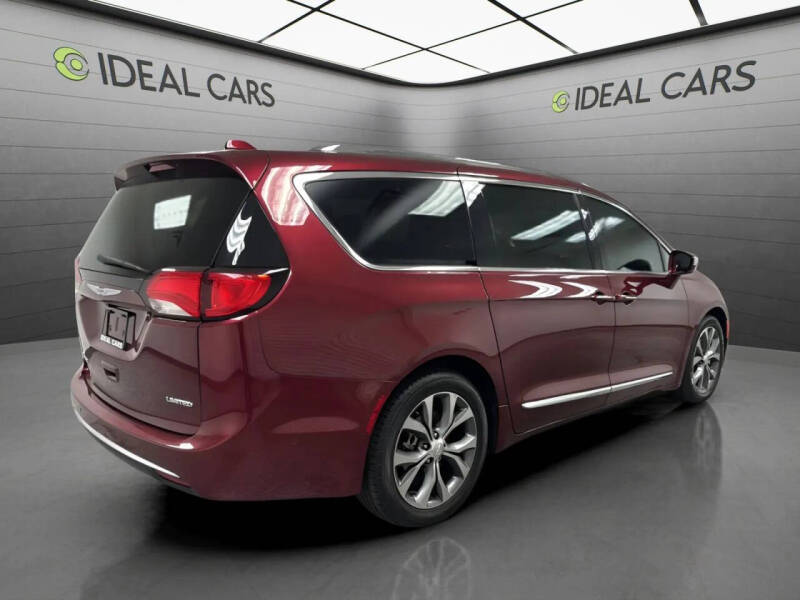 2017 Chrysler Pacifica Limited
