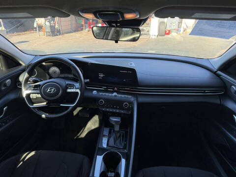 2023 Hyundai Elantra