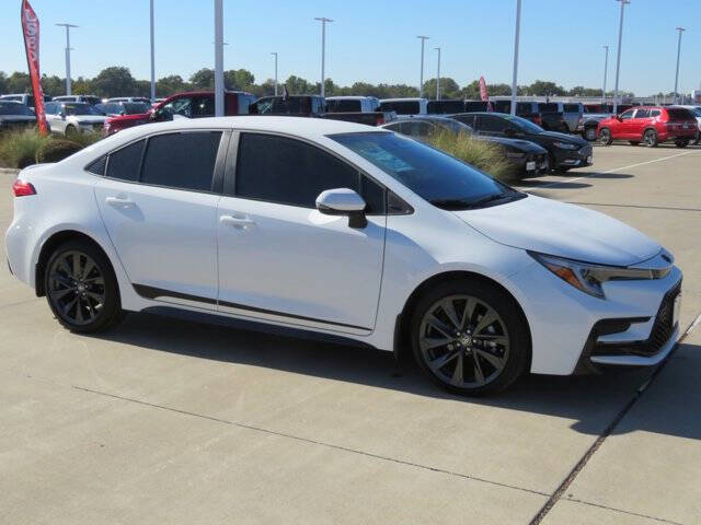 2025 Toyota Corolla SE