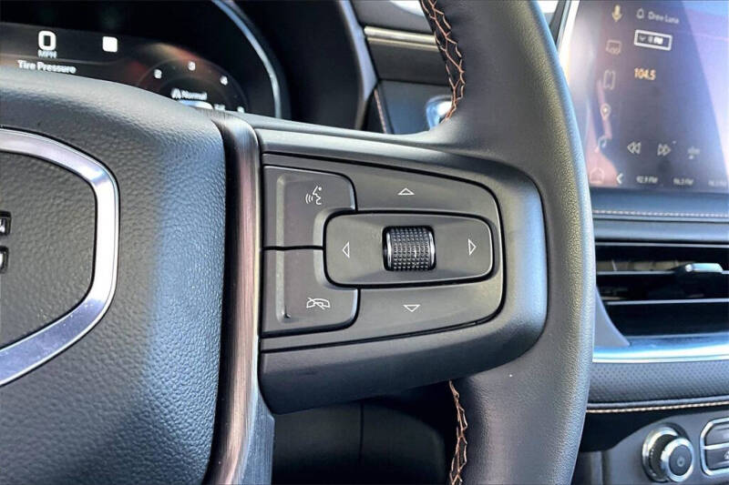 2023 GMC Yukon XL AT4