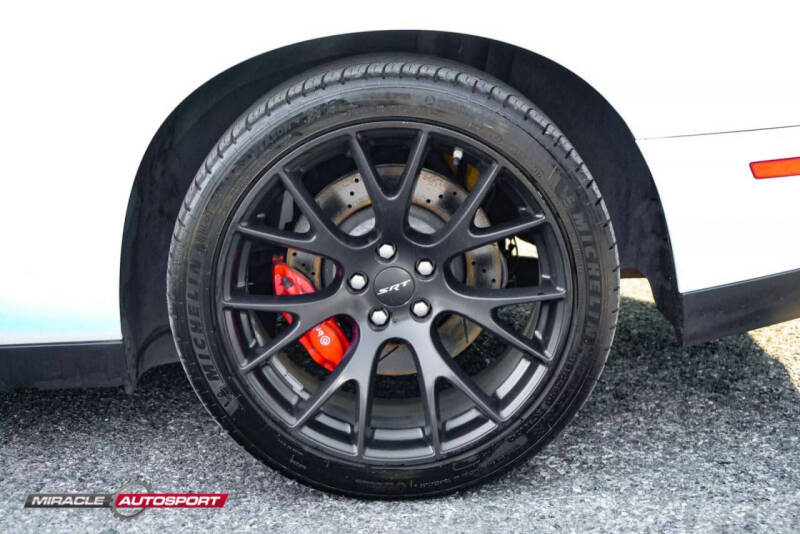 2015 Dodge Challenger SRT Hellcat