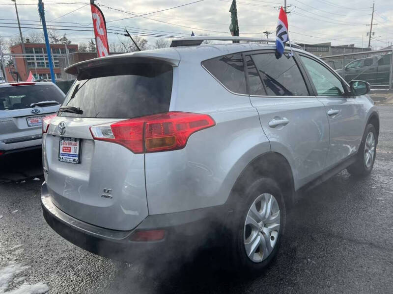 2014 Toyota RAV4 LE
