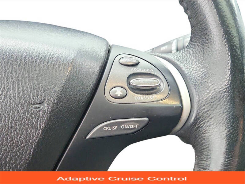 2017 Nissan Pathfinder Platinum