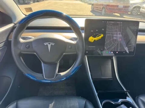 2020 Tesla Model 3 Standard Range