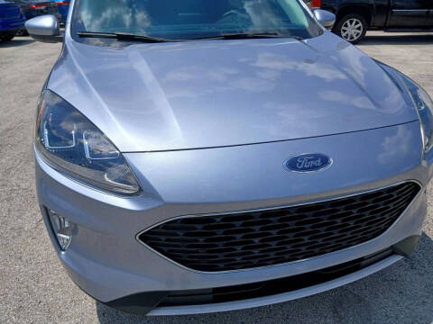 2022 Ford Escape Hybrid SEL