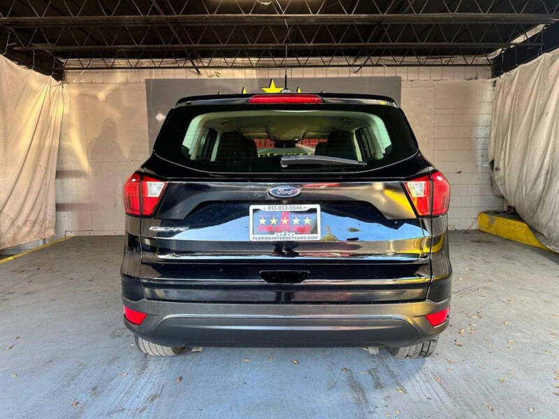 2019 Ford Escape S