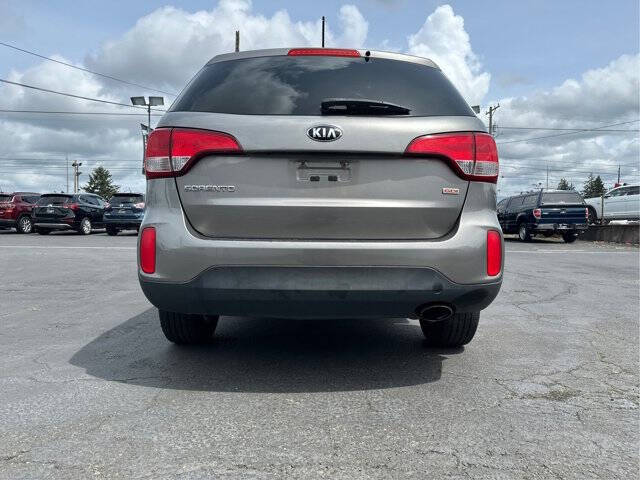 2015 Kia Sorento LX