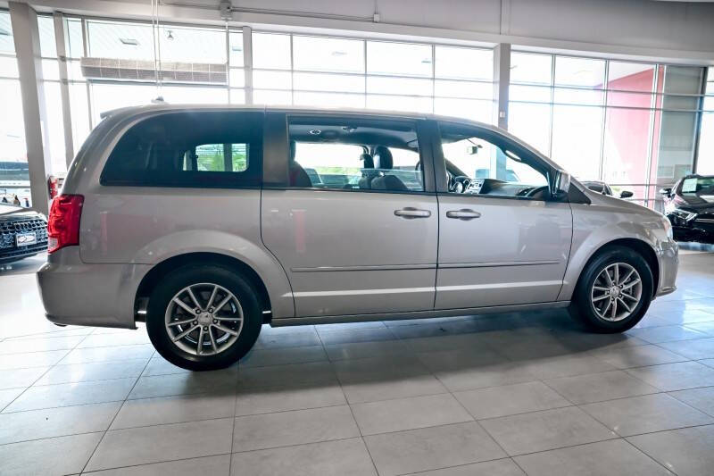 2017 Dodge Grand Caravan SE Plus